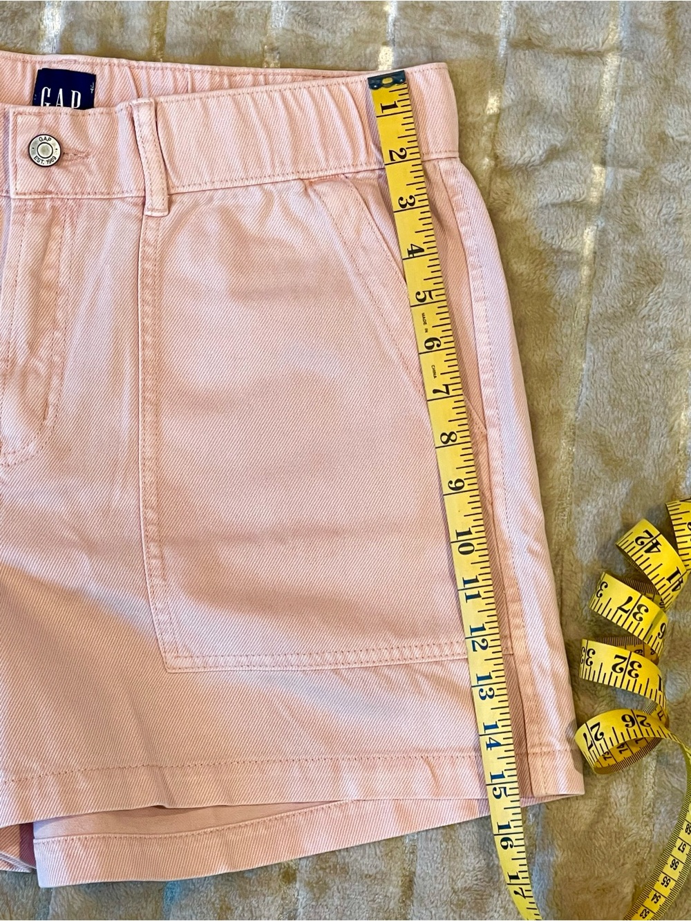 GAP Women's Light Pink High Waist Utility Shorts - Picture 3 of 5